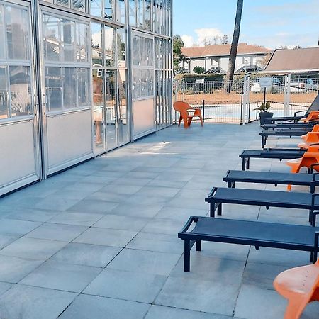 Chez Ced Et Laeti, Appartement Prive Avec Jardin Et Terrasse Dans Residence L'Estuaire Muni D'Une Piscine Couverte Et Aire De Jeu, Linge De Lit Et De Salle D'Eau Ainsi Que Tele, Compris Dans Le Tarif Profitez A Fond De Notre Belle Region Le Verdon-sur-Mer Zimmer foto
